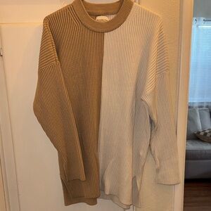 Abercrombie & Fitch Two-Tone Crew Neck Sweater - Tan and White